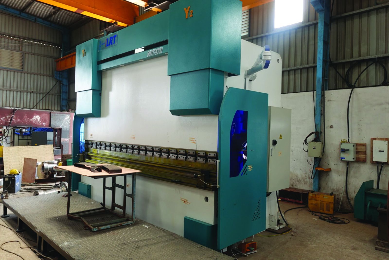 500 t Hydraulic Press Brake in the United Cooling Systems workshop, Coimbatore, India