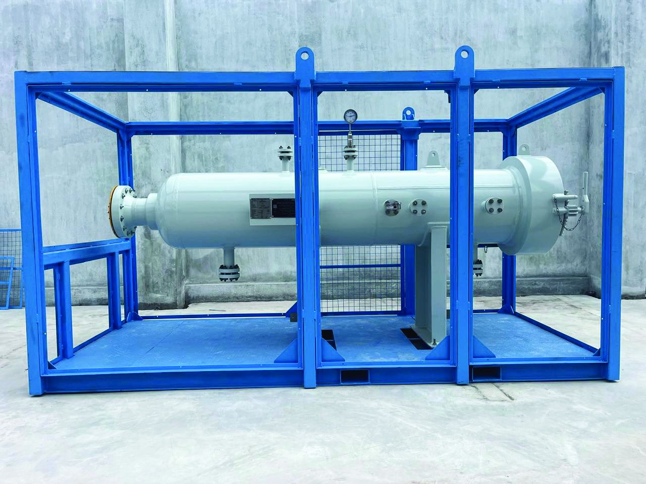 Pressure vessel skid with QOC assembly